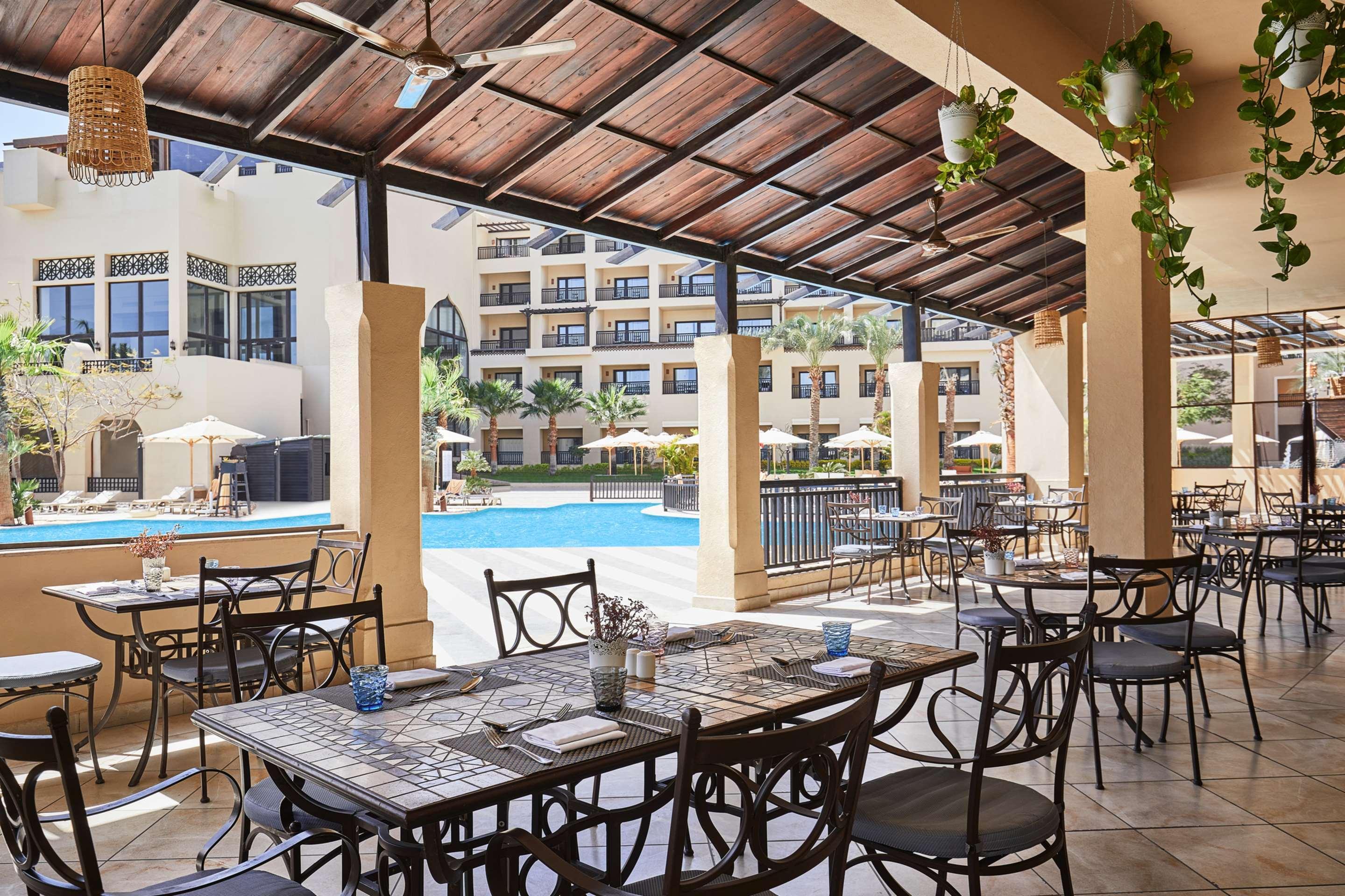 Steigenberger Aqua Magic, All Inclusive Hurgada Dış mekan fotoğraf The poolside restaurant