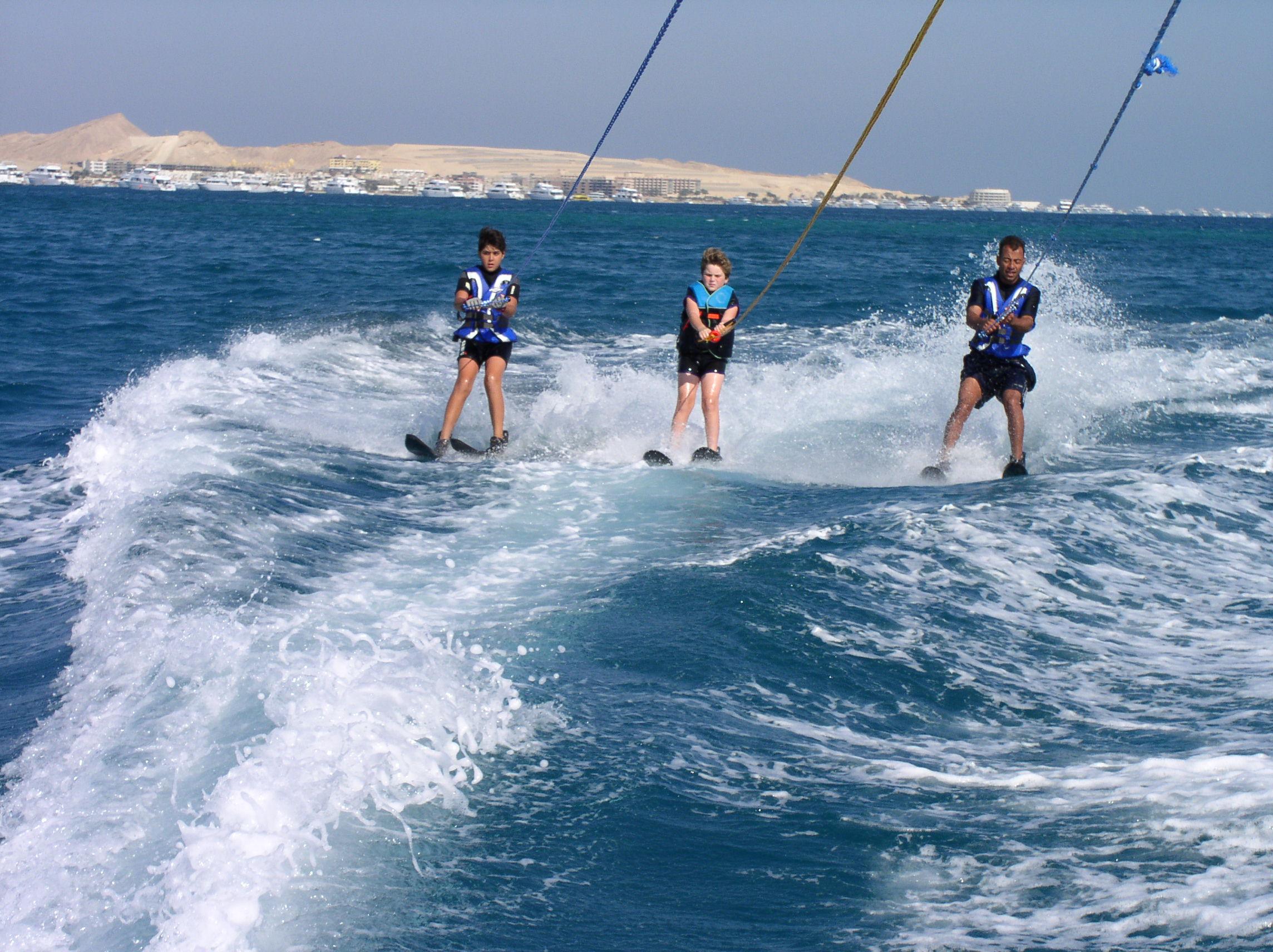 Steigenberger Aqua Magic, All Inclusive Hurgada Dış mekan fotoğraf Waterskiing in Egypt